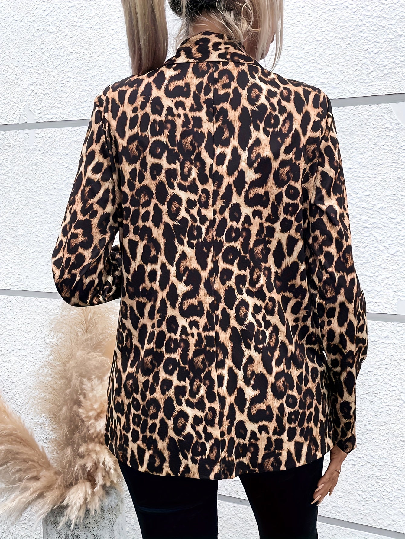 Élise™ | Bold Leopard Jacket