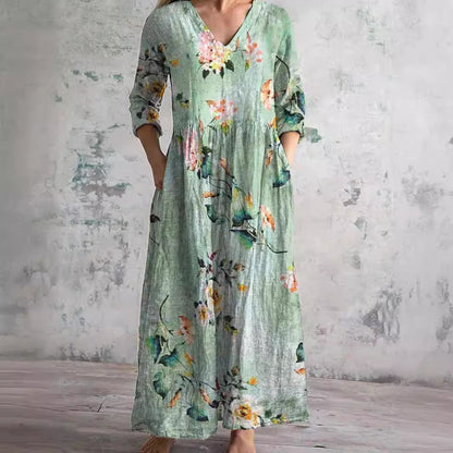 Kate | Summer Dress with V-Neck and Floral Pattern