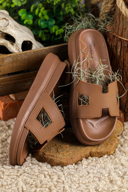 Elle™ Sandals