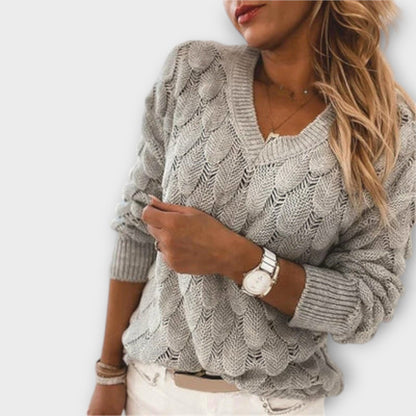 Noemier - Sweater with V-Neck
